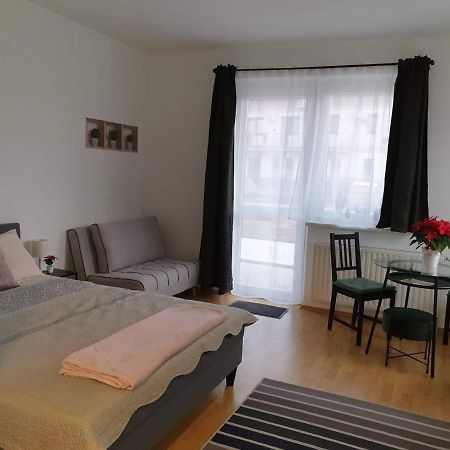 Relax Apartman Veresegyhaz Apartment Bagian luar foto